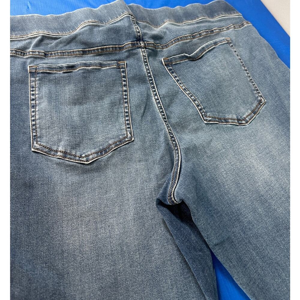 Lane Bryant High-Rise Pull-On Jeggings | Soft Stretch Denim | Plus Size 24 - Picture 11 of 11